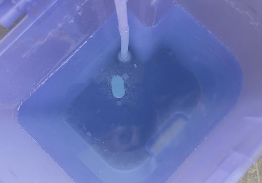 Floor cleaning tablet in water